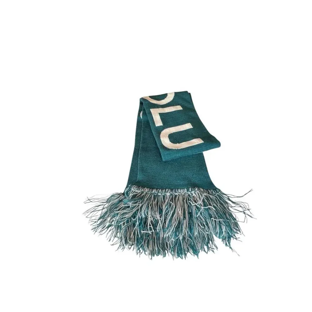 Columbus Teal And‎ Cream Knit Rectangular Fringed Scarf 31